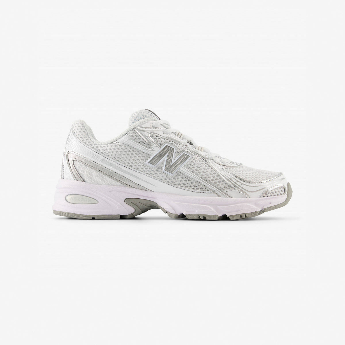 New Balance 740