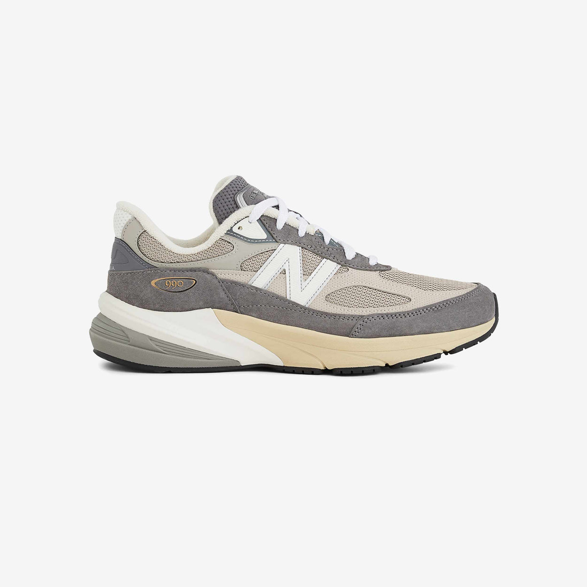 New Balance 990v6
