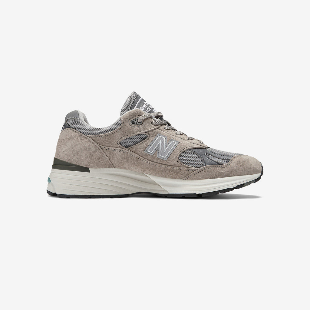 New Balance Made in UK 991v2