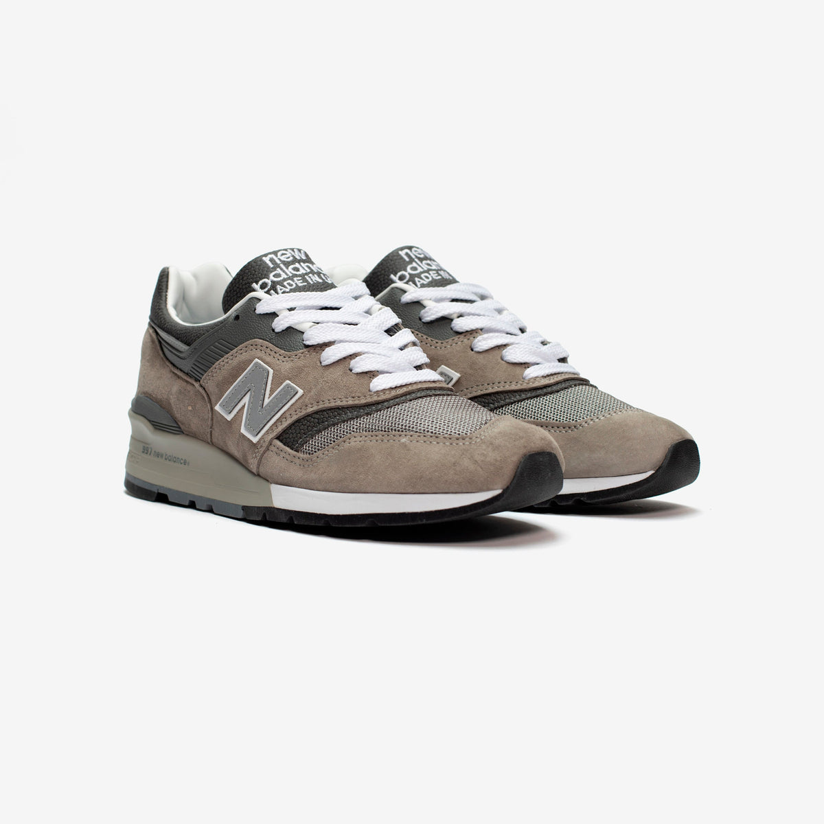 New Balance 997