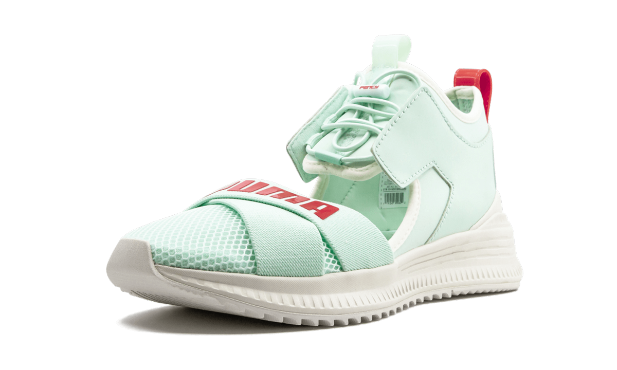 Puma FENTY AVID NS WMNS "Bay Cherry" 367683 05