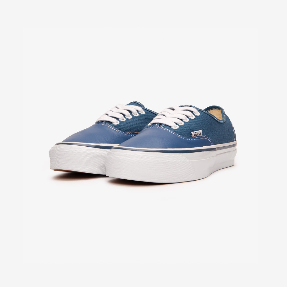 Vans OTW Authentic 44
