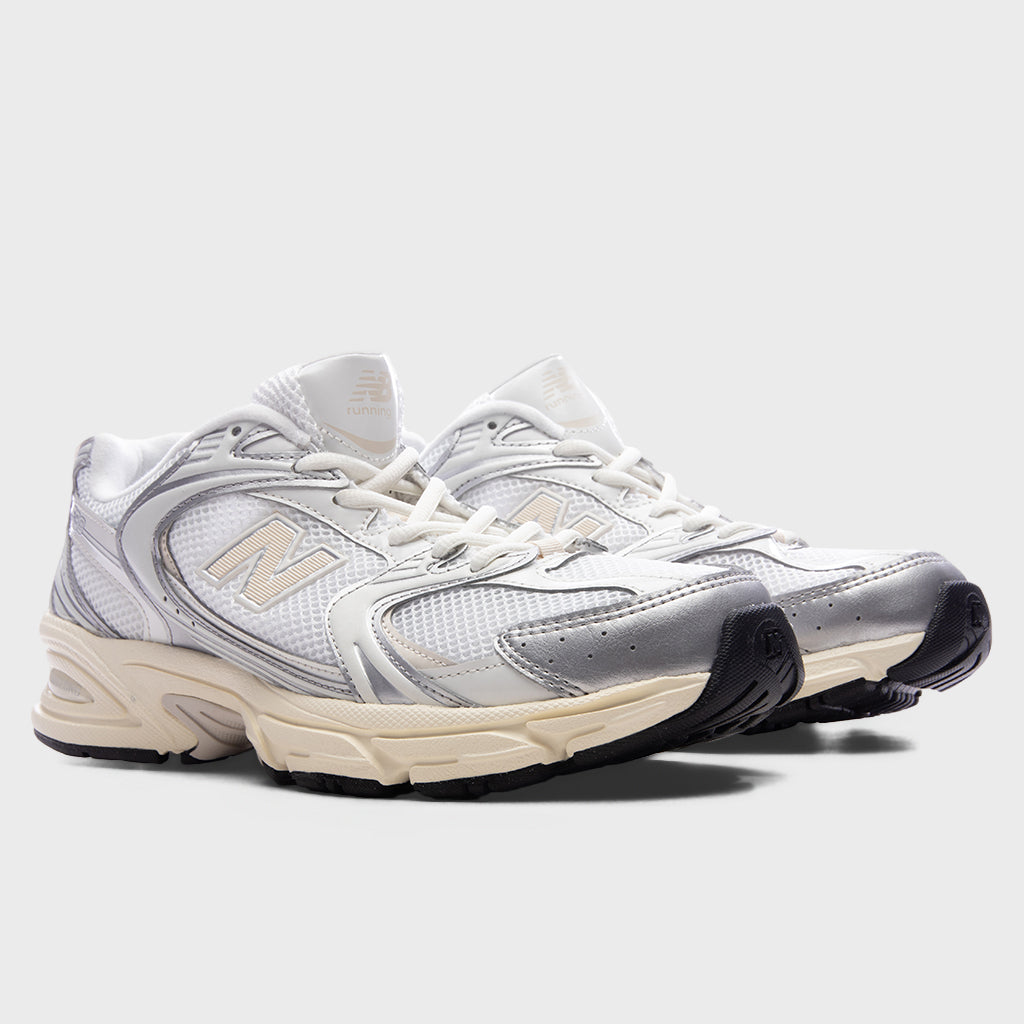 New Balance 530 - Silver Metallic/Linen