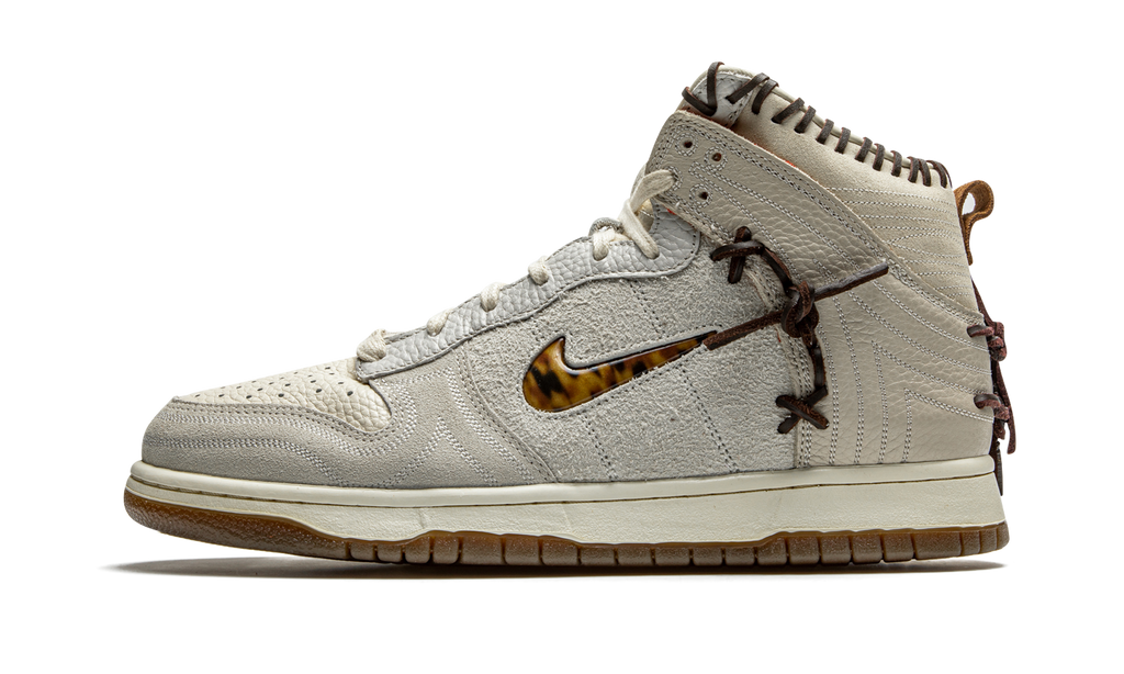 Nike Dunk High "Bodega - Friends & Family" CZ8125 100