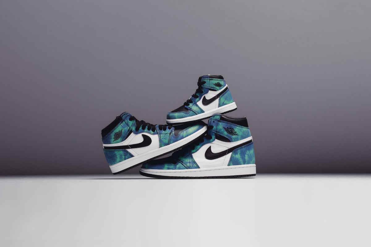 Air Jordan 1 High OG (TD) "Tie-Dye" - White/Black/Aurora Green
