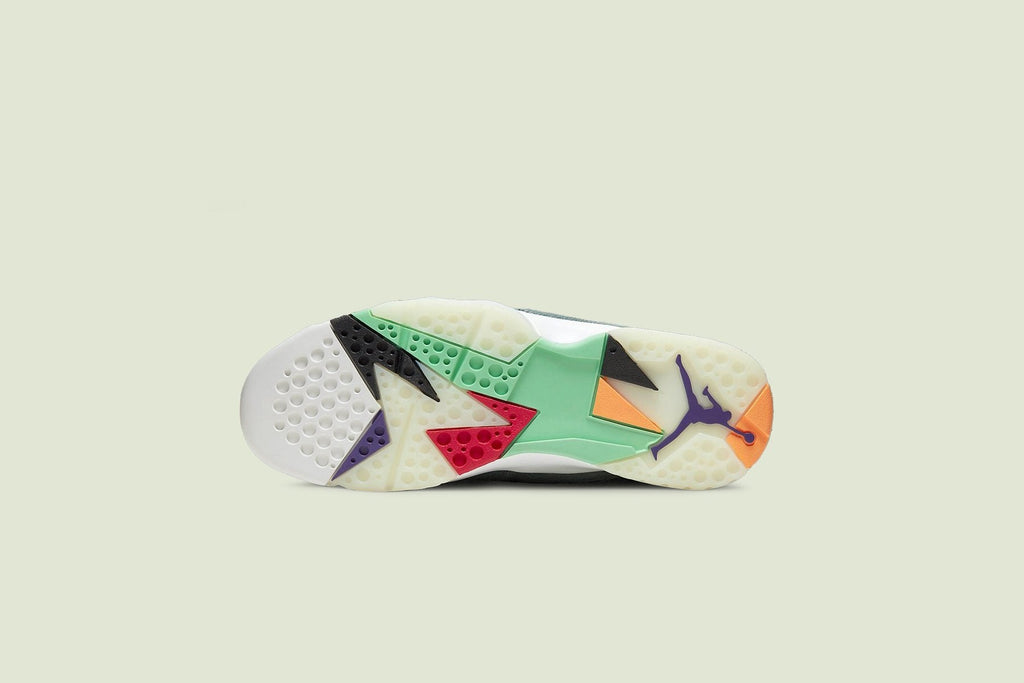 Releases Air Jordan VII Retro "Hare2.0" - Neutral Grey/Summit White
