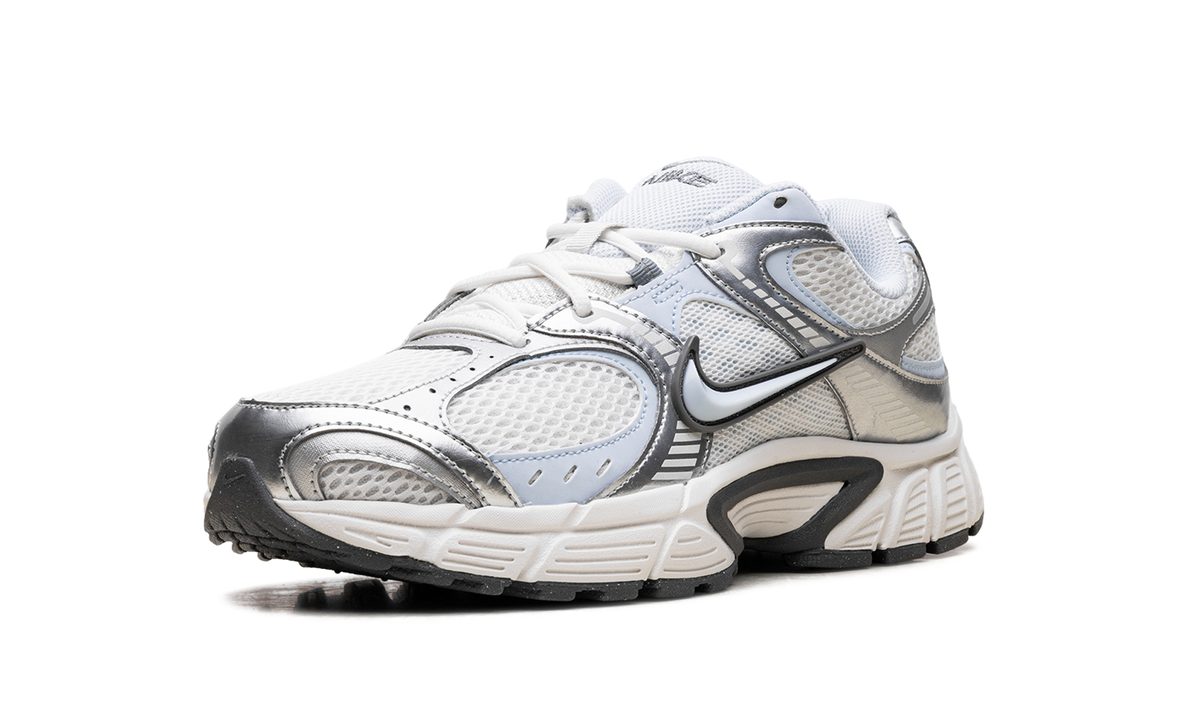 Nike V5 RNR WMNS "Summit White Blue Tint Photon Dust Smoke Grey" HQ7901 103