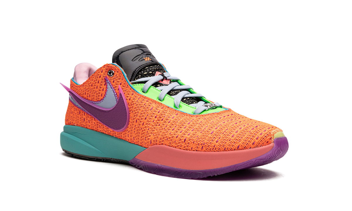 Nike LeBron 20 "Chosen 1" DJ5423 800