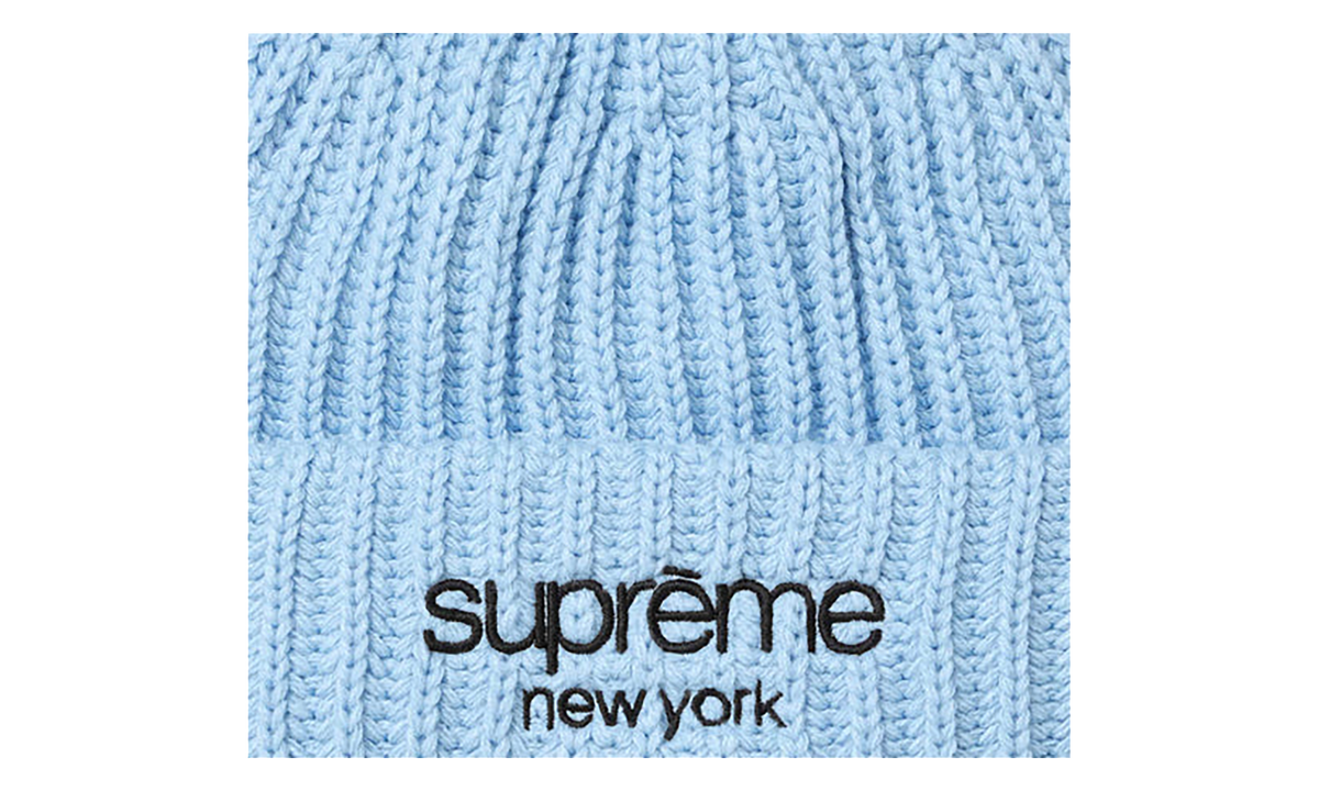 SUPREME Classic Logo Chunky Ribbed Beanie "FW26 - Light Blue" SU28502