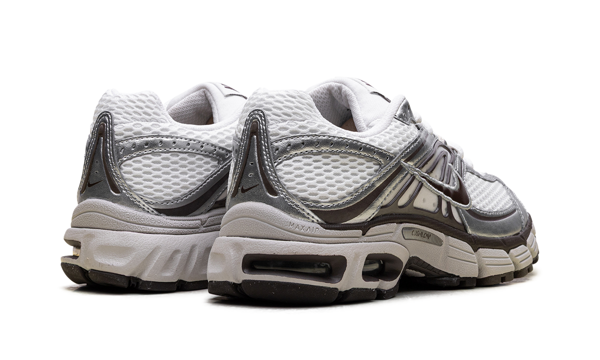 Nike Air Max Moto 2K WMNS "Phantom Silver Baroque Brown" IO1915 030