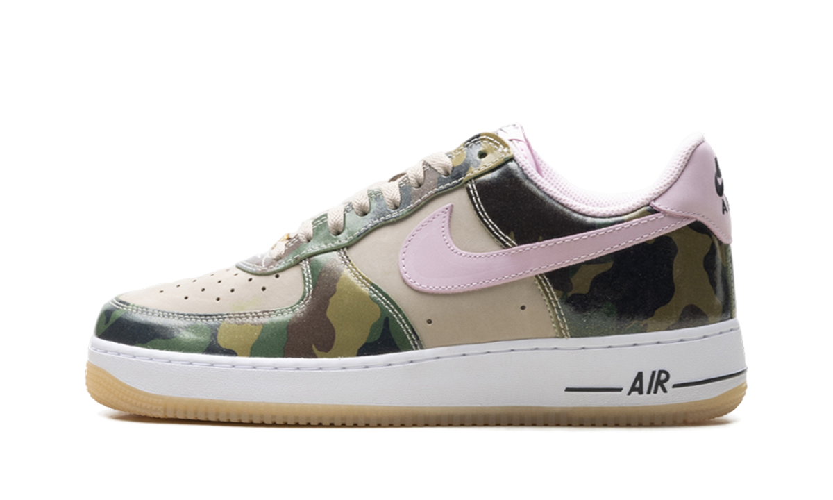 Nike Air Force 1 Low '07 LV8 "Patent Camo Pink" HQ1967 200