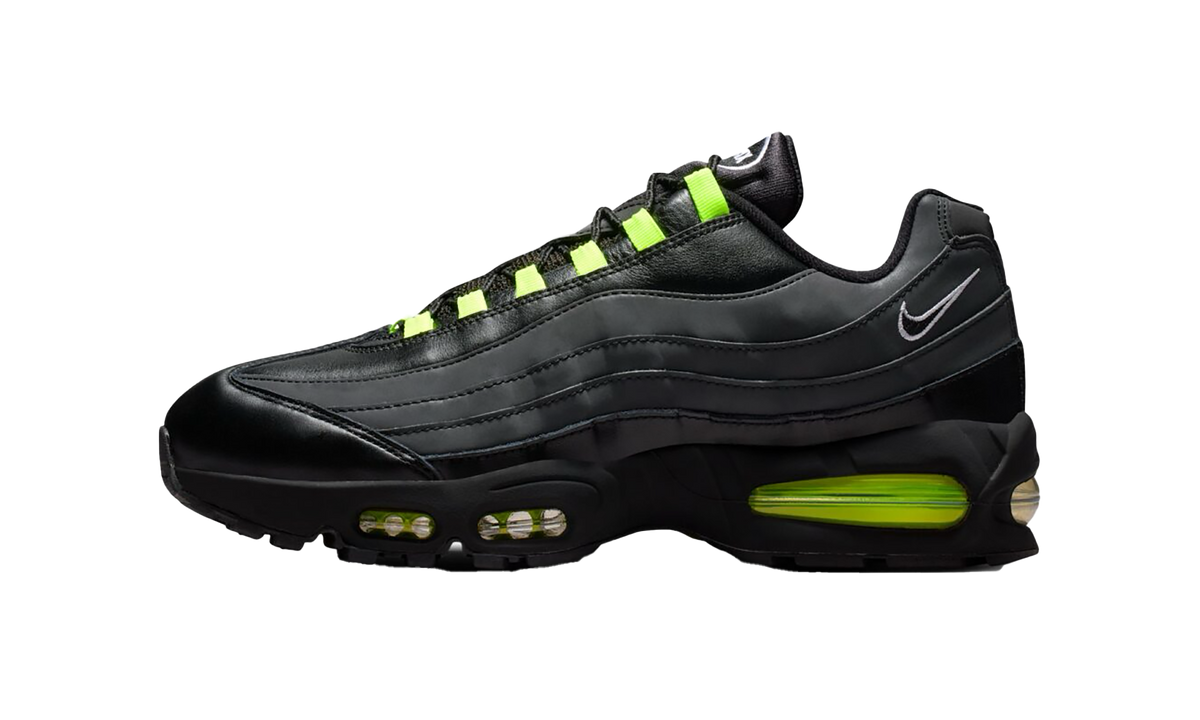 Nike SE Big Bubble "Atmos Harajuku" IM8063-010
