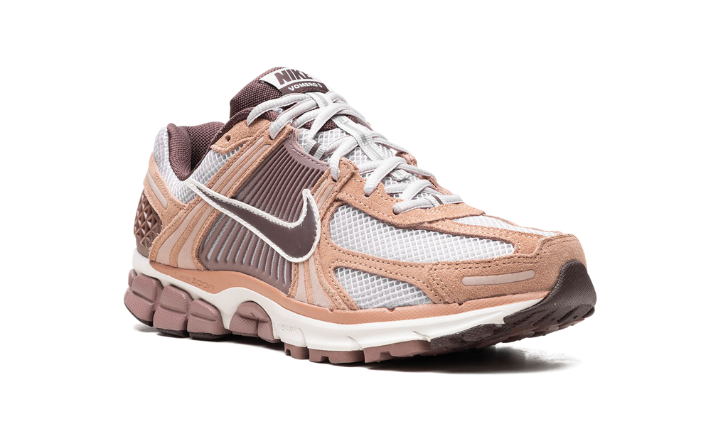 Nike Zoom Vomero 5 "Dusted Clay" HF1553 200