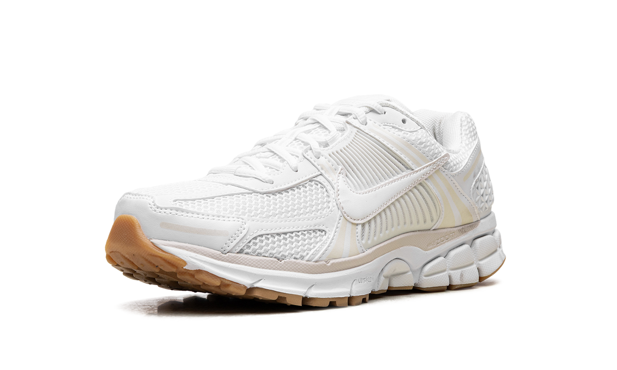 Nike Zoom Vomero 5 WMNS "White Phantom Summit White" FJ2028 104