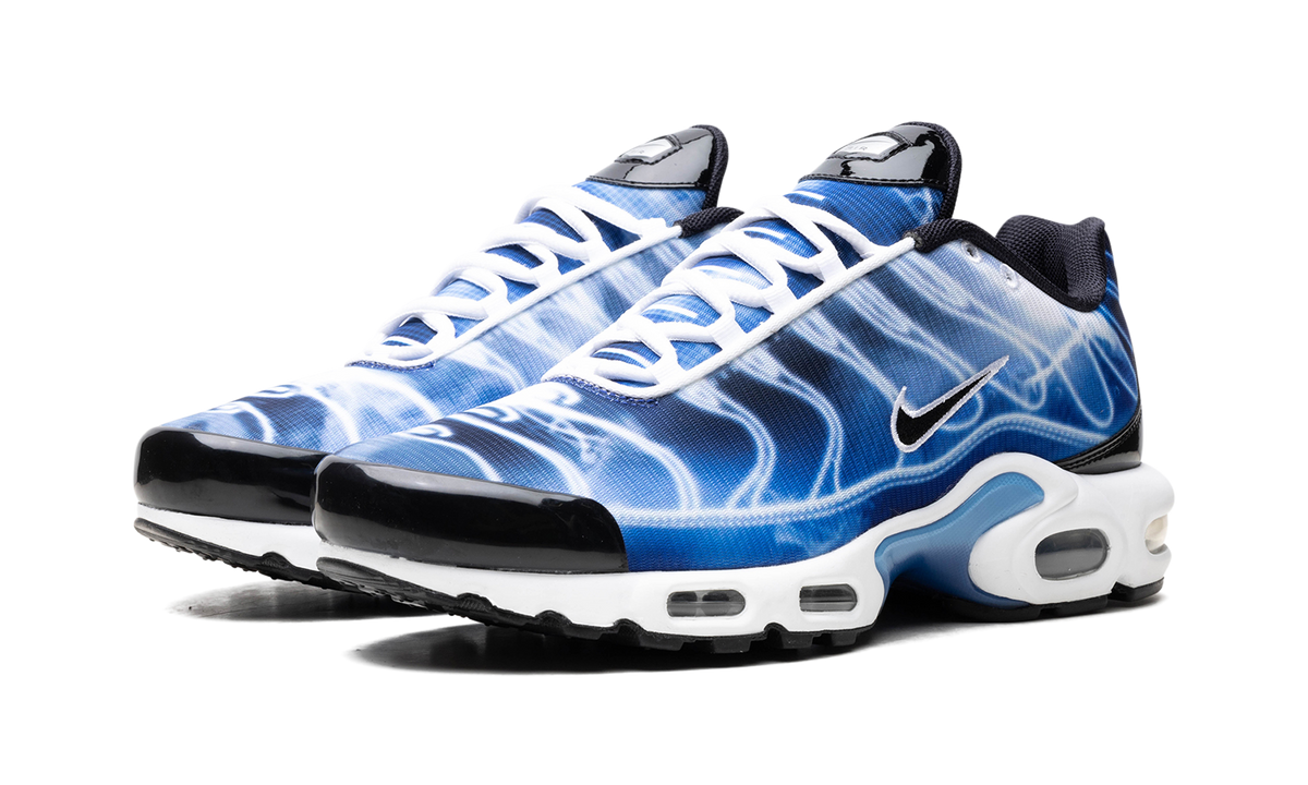 Nike Air Max Plus "Light Streaks" DZ3531 400