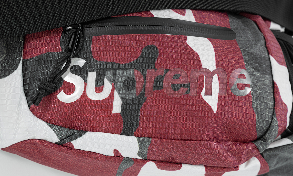 Supreme Sling Bag "SS21" SU10105