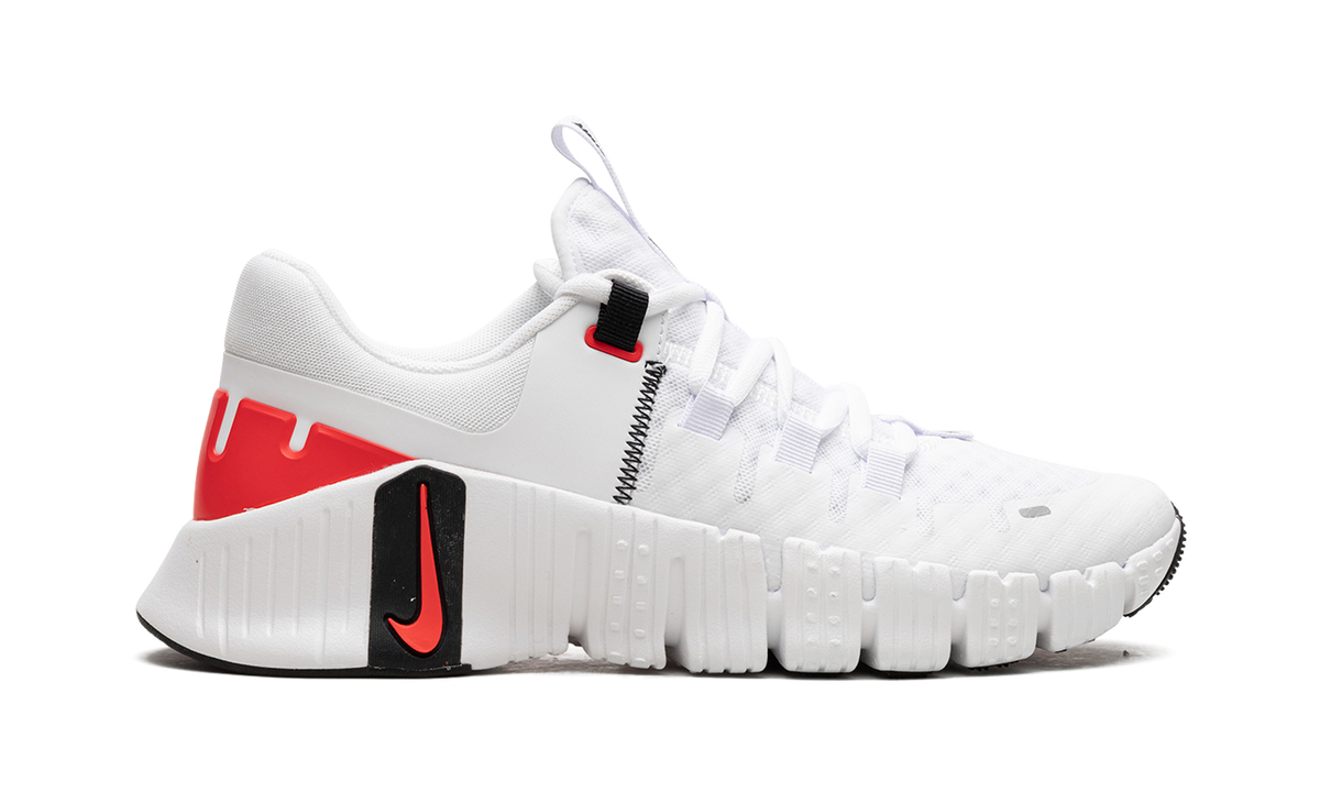 Nike Free Metcon 5 "White Bright Crimson" DV3949 100