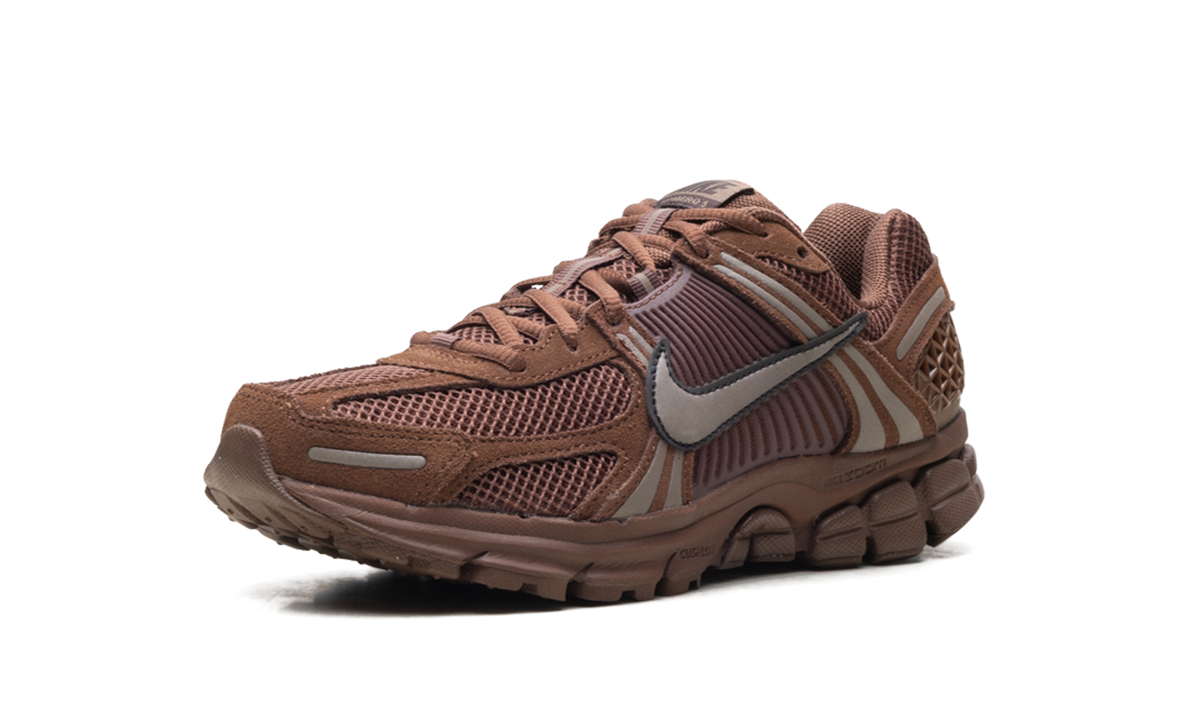 Nike Zoom Vomero 5 WMNS "Fauna Brown Velvet Brown" HQ0458 201