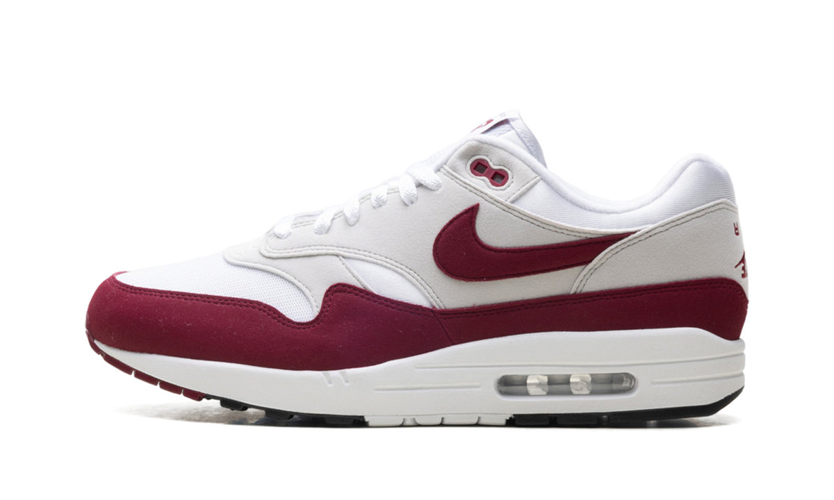 Nike Air Max 1 "Stranger Things" IM3906 100
