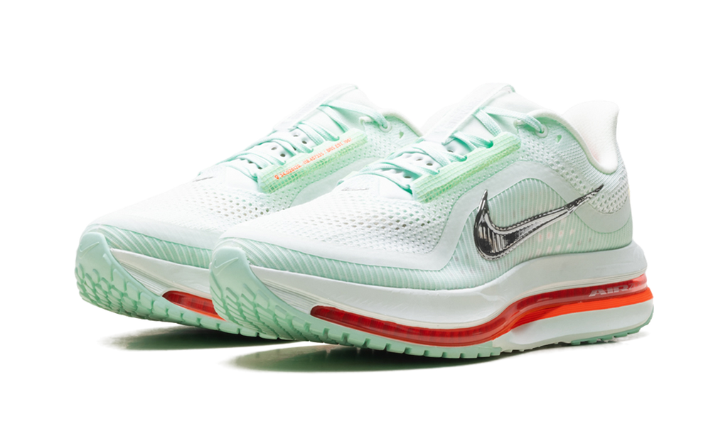 Nike Pegasus Premium "Barely Green" HQ2592 301