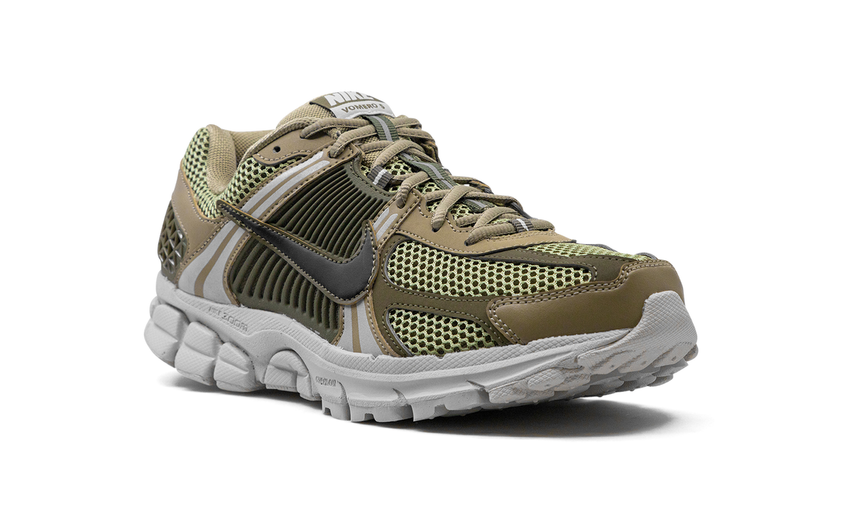 Nike Zoom Vomero 5 "Neutral Olive" FJ1915 200