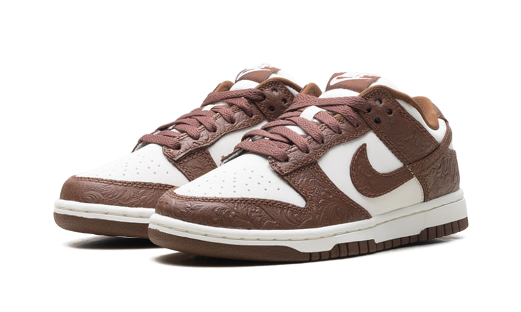 Nike Dunk Low WMNS "Embossed Baroque Sail Fauna Brown" IF3944 100