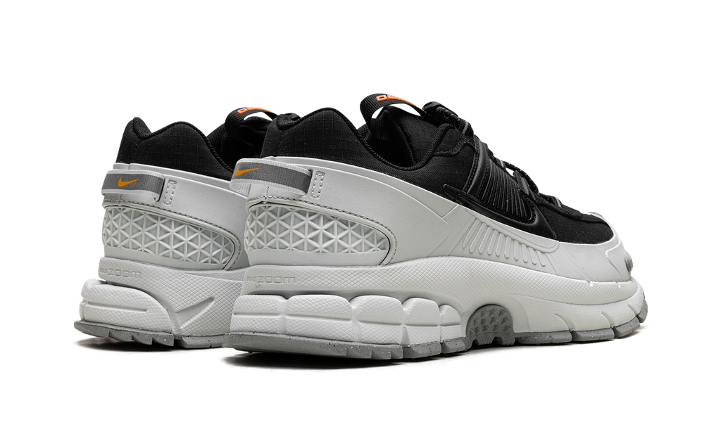 Nike Zoom Vomero 5 Roam "Black Light Silver" FV2295 001