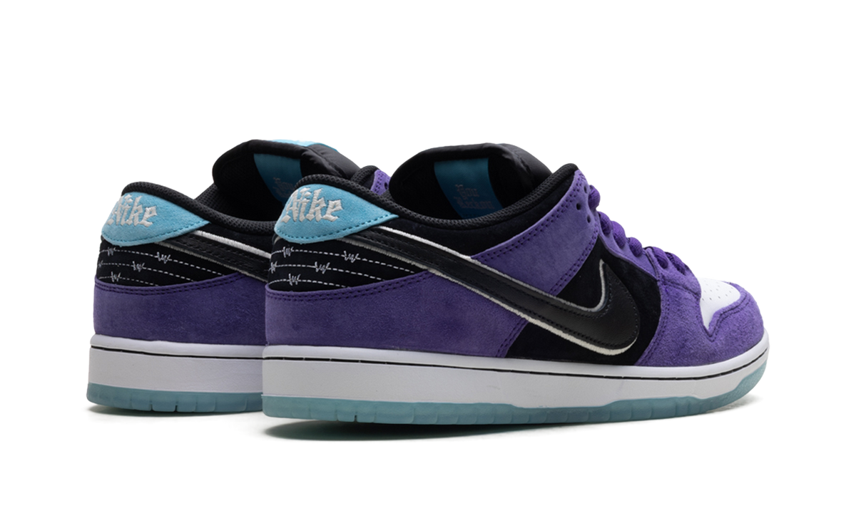 Nike SB Dunk Low "Hayley Wilson" HJ0513 500
