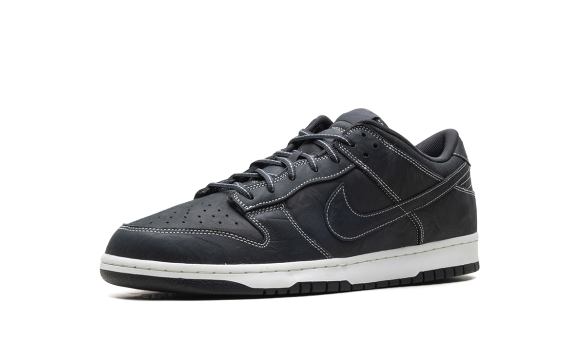 Nike Dunk Low "Off-Noir / Summit White" IO4550 001