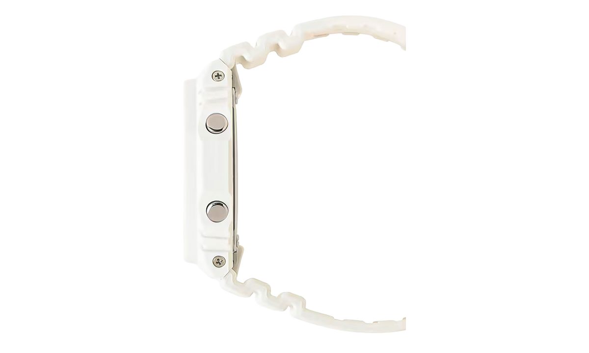 Casio G-SHOCK "White" GMA P2100 7A