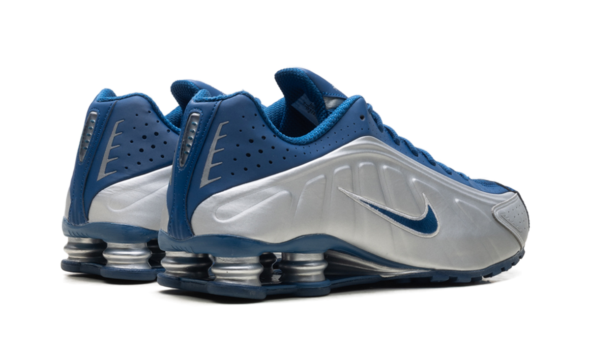 Nike Shox R4 "Court Blue" IQ9391 476