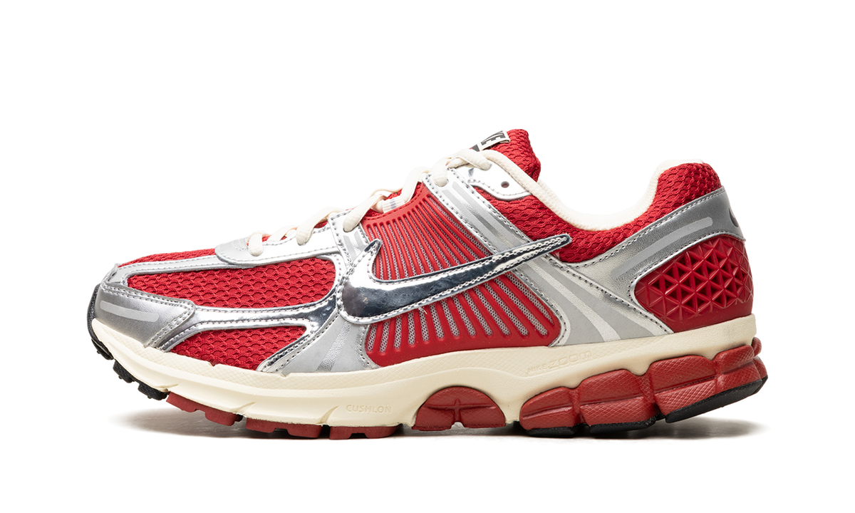 Nike Zoom Vomero 5 "Gym Red Chrome" IM3486 600