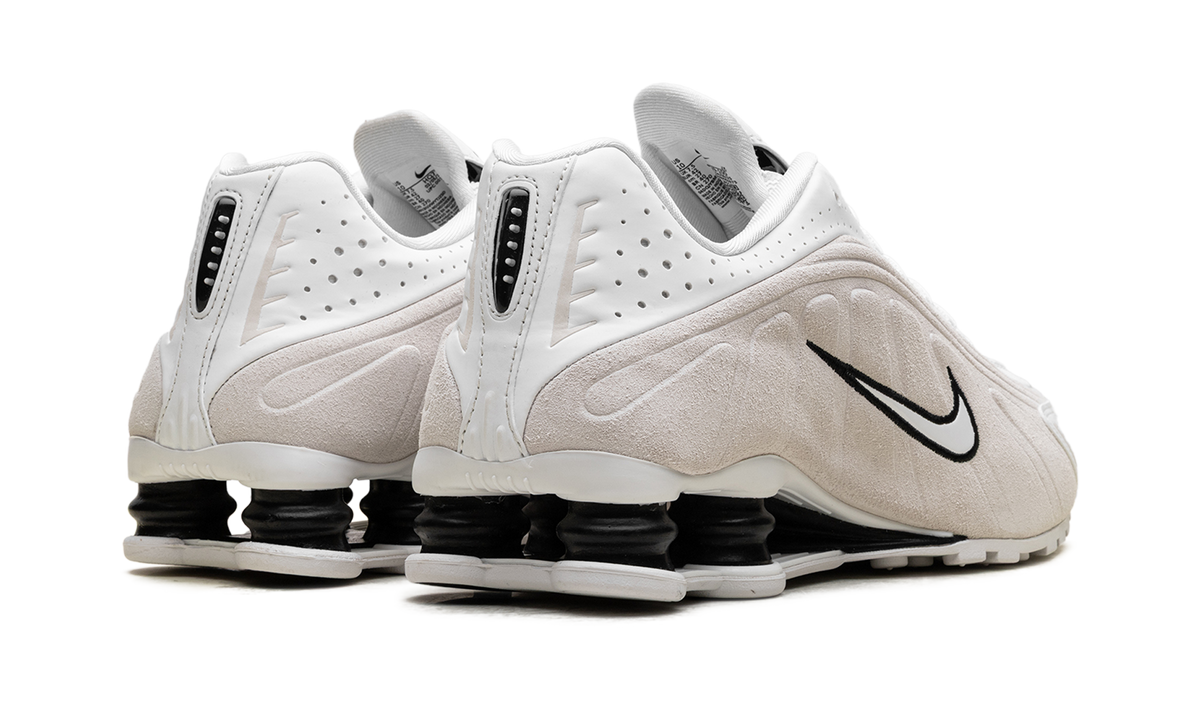 Nike Shox R4 WMNS "White Black Suede" HQ7739 100