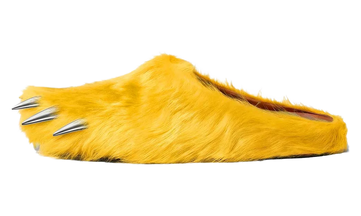 BRAVEST STUDIOS Bear Claw Mule "Yellow" BS155