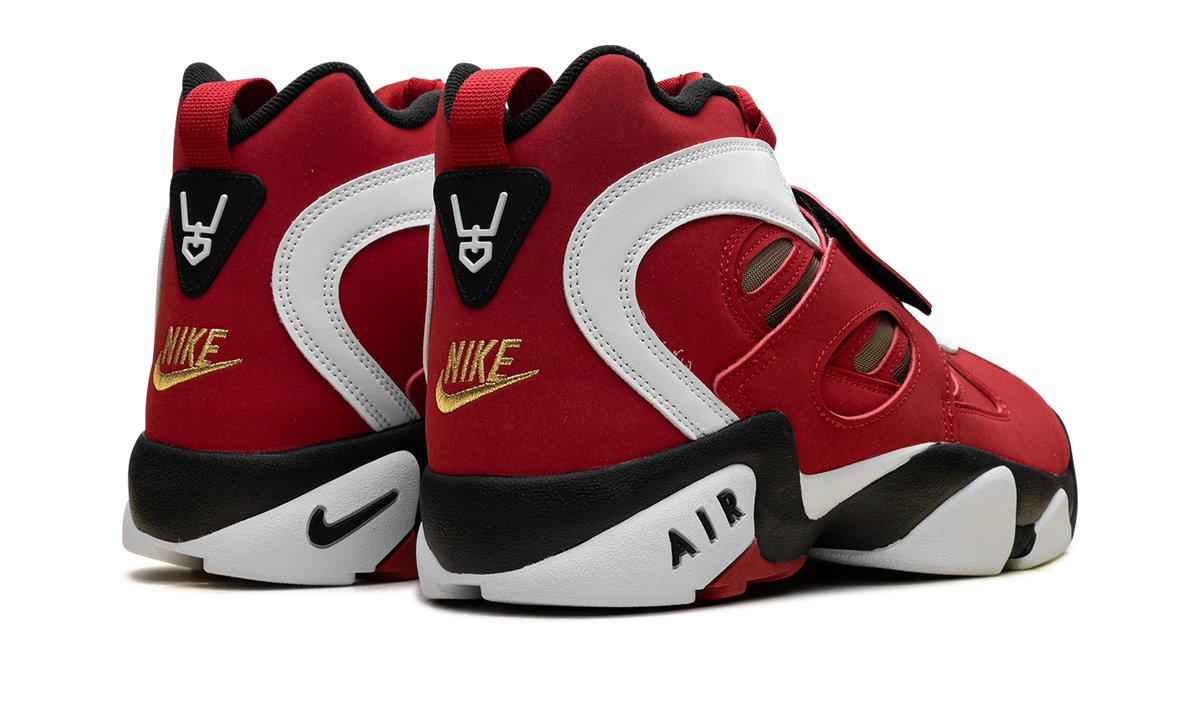 Nike Air Diamond Turf 2 "Fire Red / White" HQ2631 600