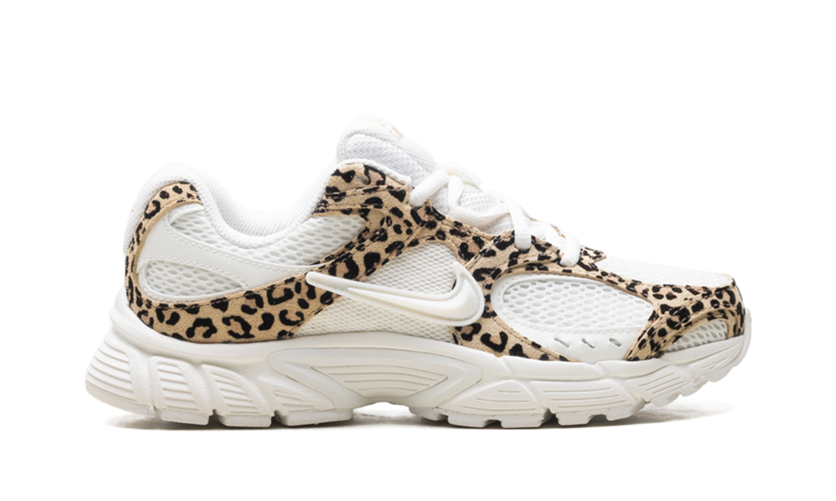 Nike V5 RNR Suede WMNS "Sail Leopard" IR5823 133