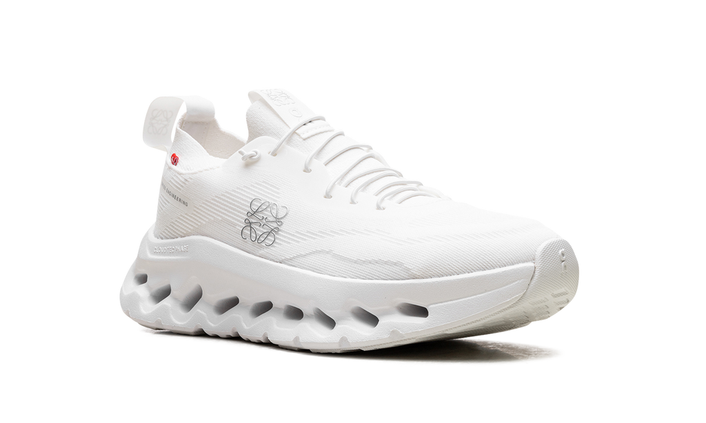 On Running Cloudtilt WMNS "LOEWE All White" 3WD30310108