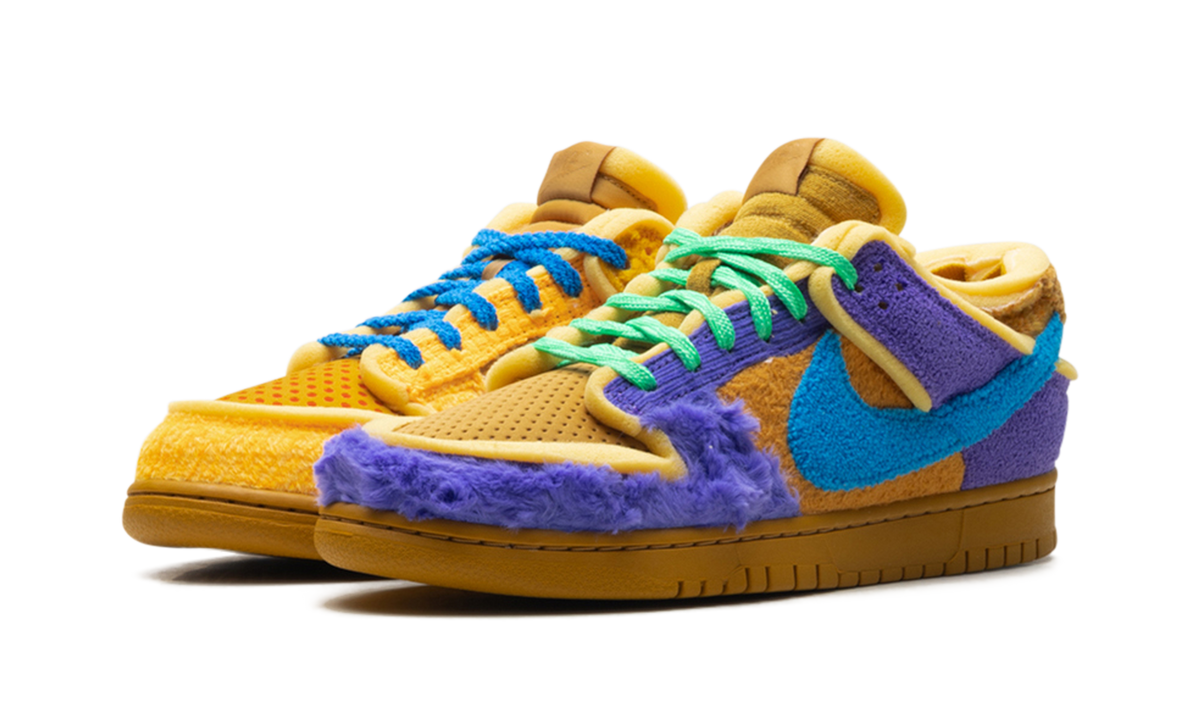 Nike Dunk Low "CPFM Swamp Sponge - Psychic Purple" IH5094 500
