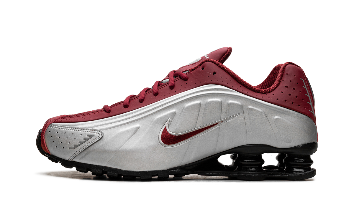 Nike Shox R4 "Metallic Silver Black Crimson" HQ1988 009