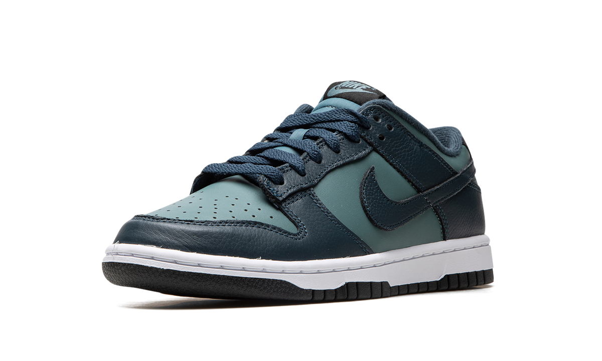 Nike Dunk Low PRM "Armory Navy" DR9705 300