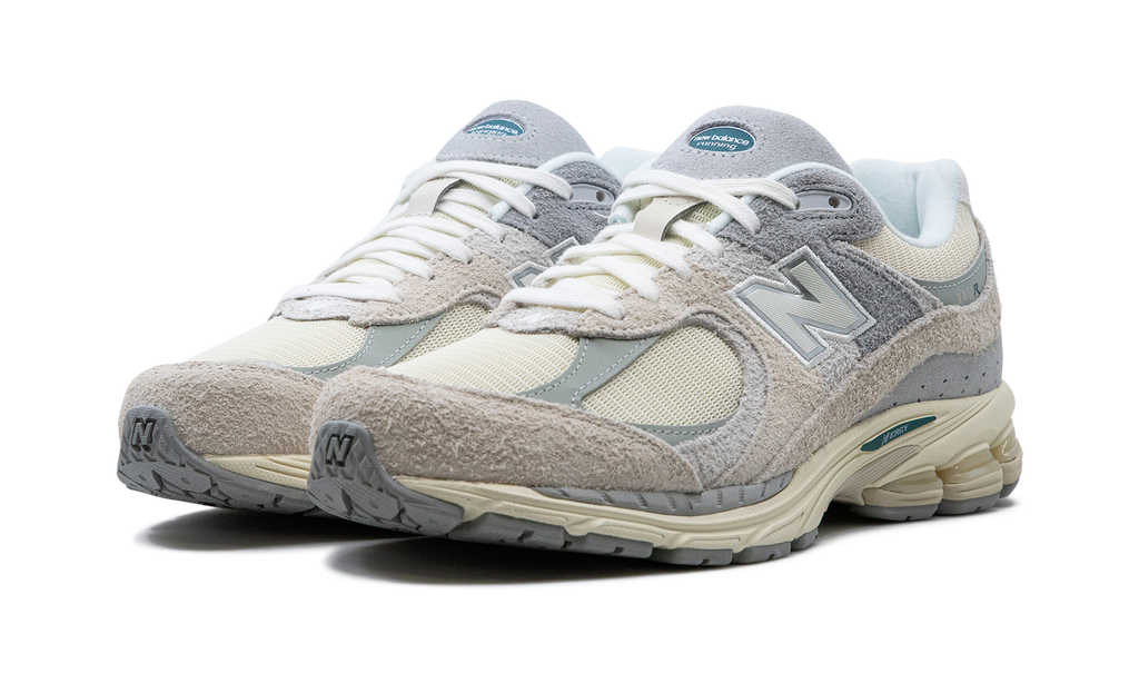 New Balance 2002R "LINEN" M2002REK
