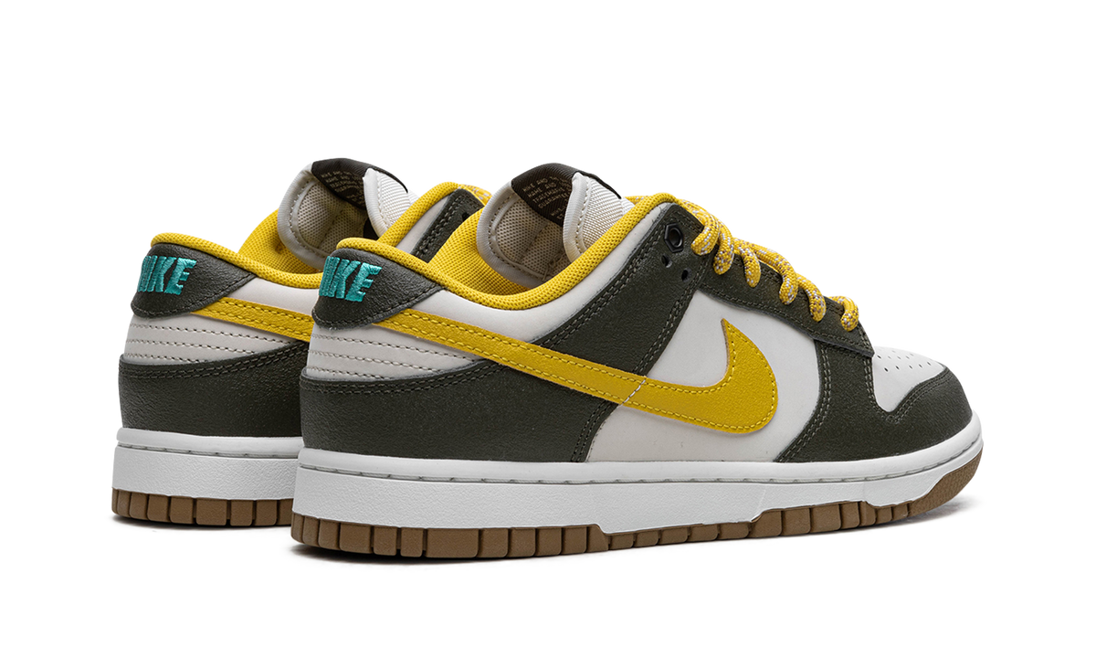 Nike Dunk Low "Cargo Khaki / Vivid Sulfur" FV3629 371