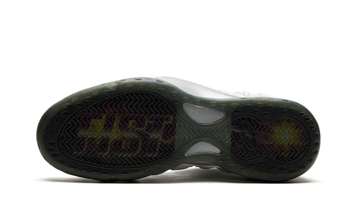 Nike Air Foamposite One Premium "Tekken 8 - Jin Kazama" HF6367 001