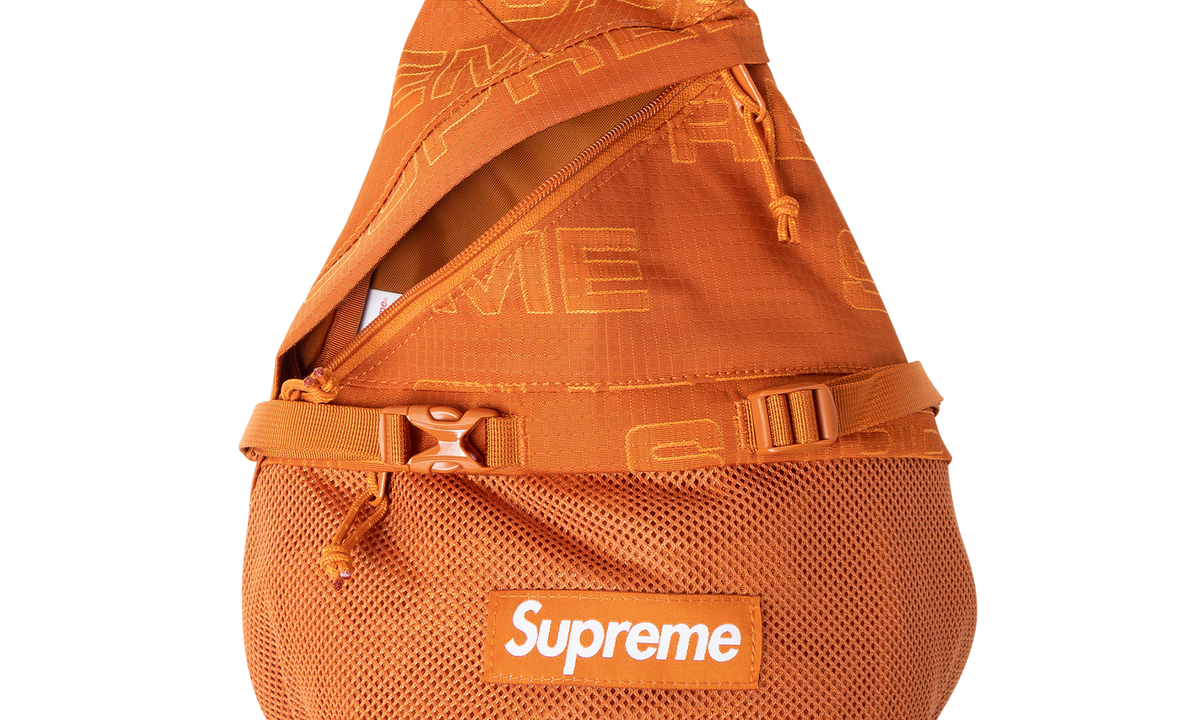 Supreme Sling Bag "FW21" SU11527