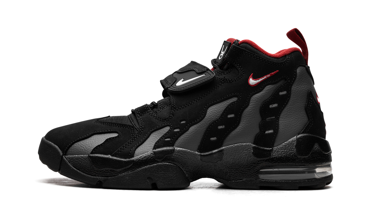 Nike AIR DT MAX '96 "Falcons" HQ3620 010