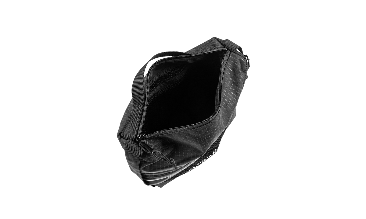 Supreme Logo Shoulder Bag "Black" SU100099