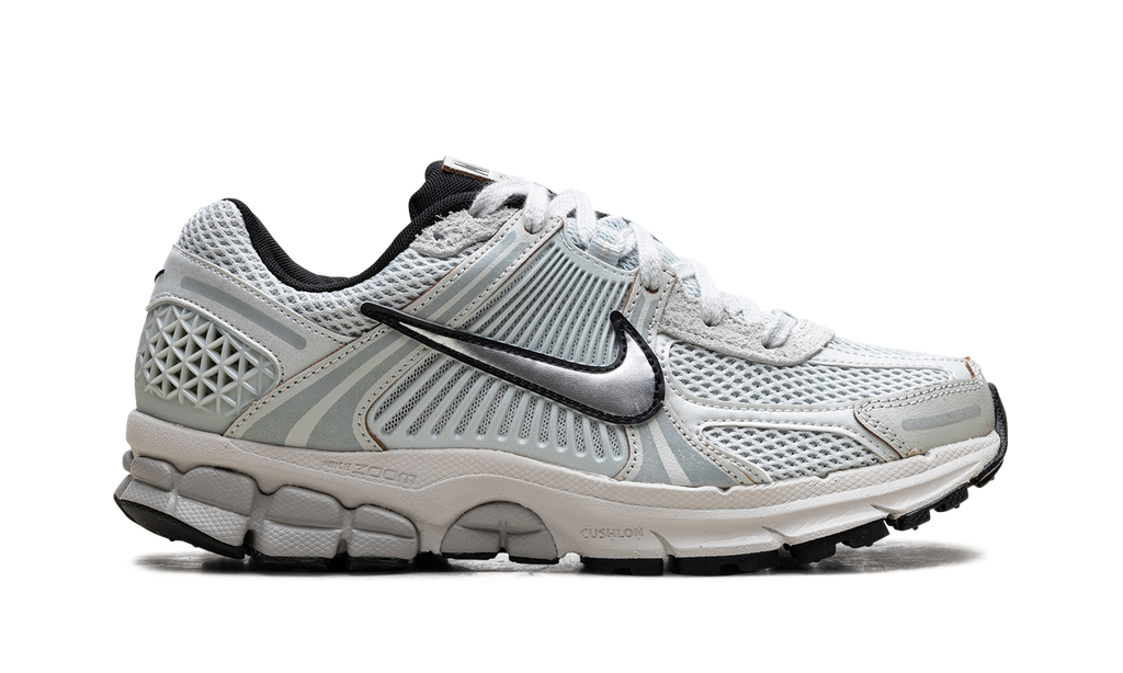Nike Zoom Vomero 5 WMNS "Light Silver Chrome" FN6742 001