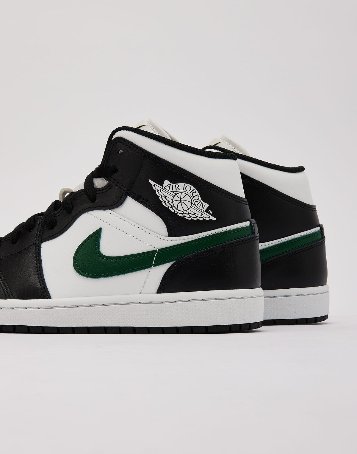 Jordan Air Jordan 1 Mid