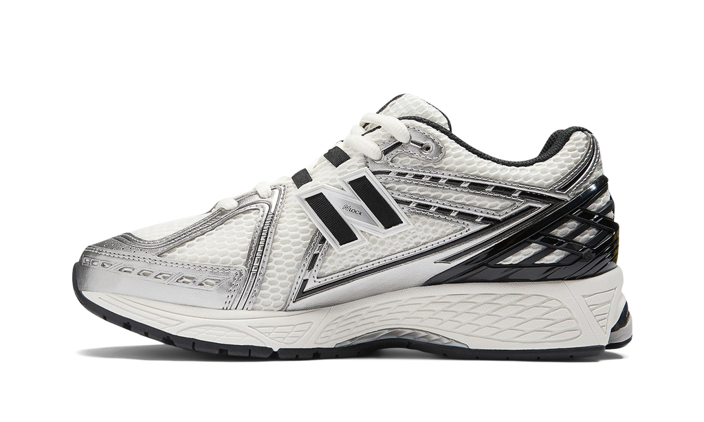 New Balance M1906 "METALLIC SILVER" M1906RER