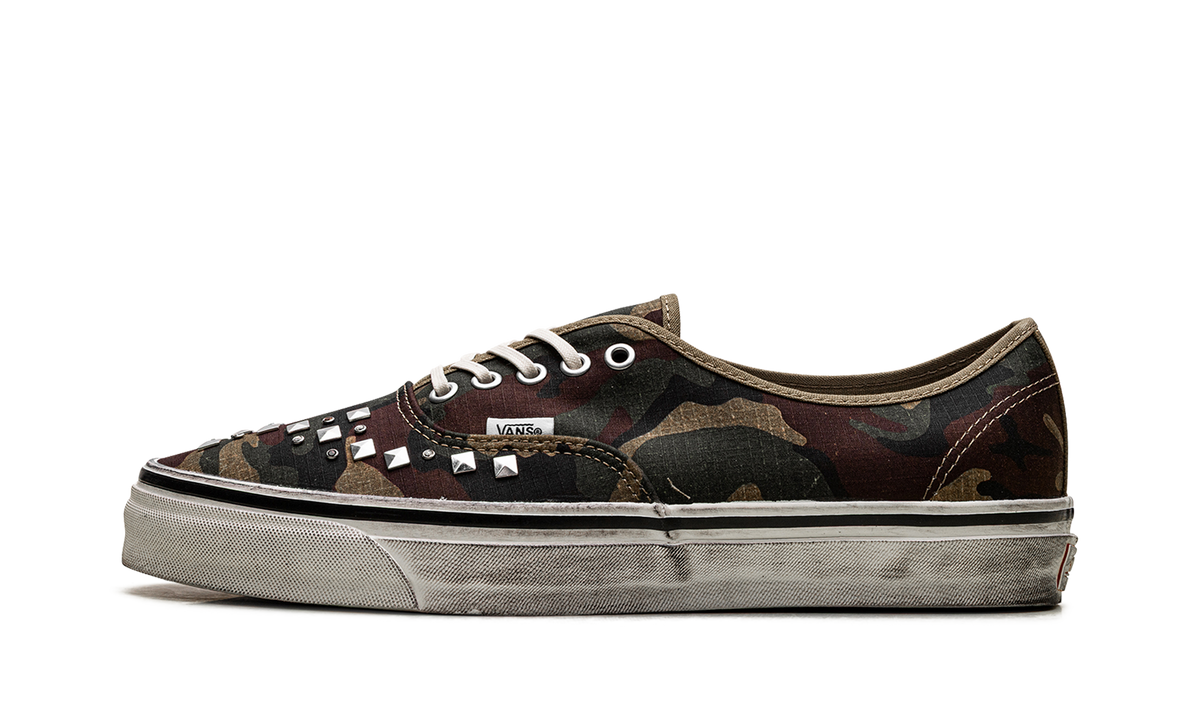 Vans Premium Authentic "Field Pack - Woodland Camo Green" VN000D9NWVD